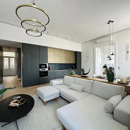 Διαμέρισμα Deak Square, Luxury Anker Palace