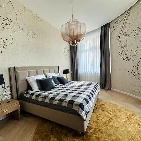 Deak Square, Luxury Anker Palace Βουδαπέστη